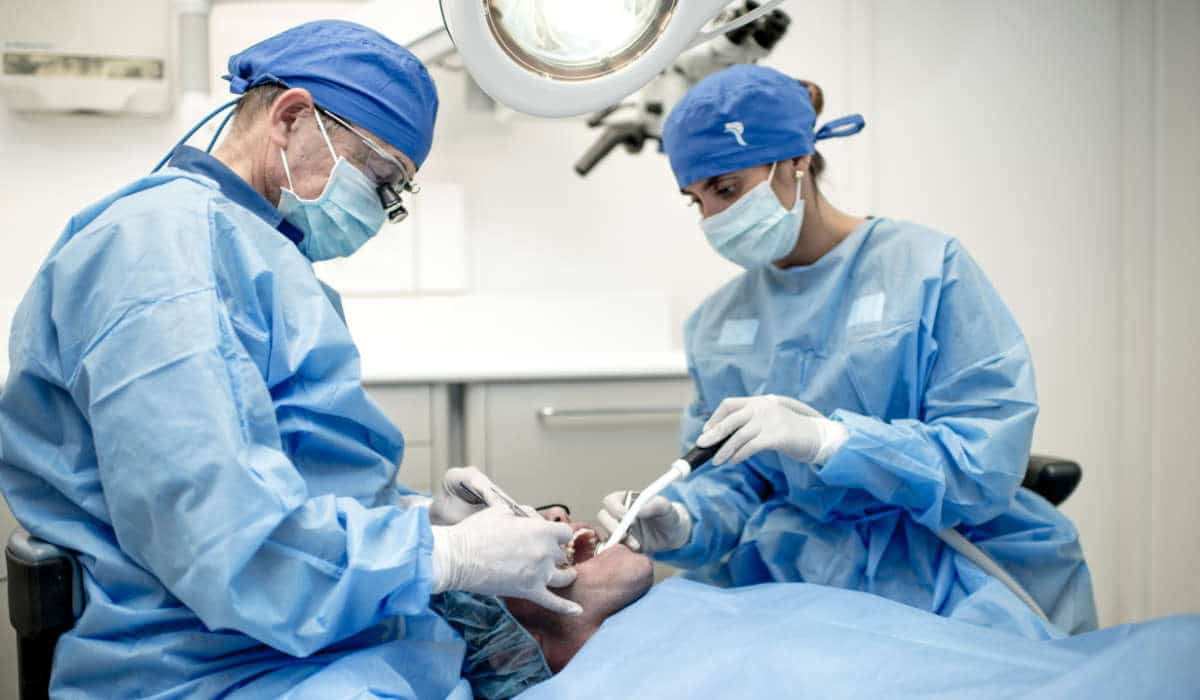 Especialistas en casos complejos de extracciones dentarias