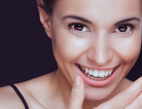 Implantes dentales en la zona estética ¿Qué son?
